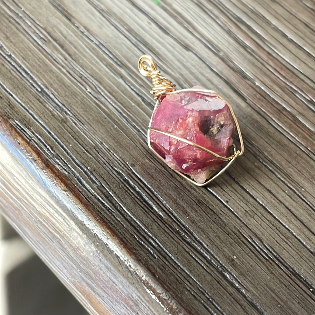 Wire newest wrap quartz and garnet