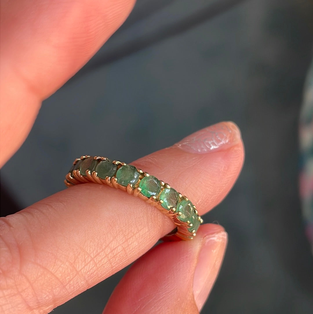 Emerald Eternity Band 14k Gold Vintage – Vintage Paris Jewelry