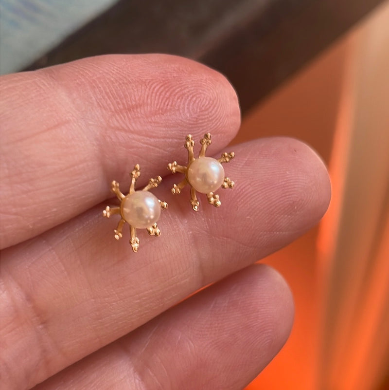 Pearl Sun Earrings - 14k Gold - Vintage