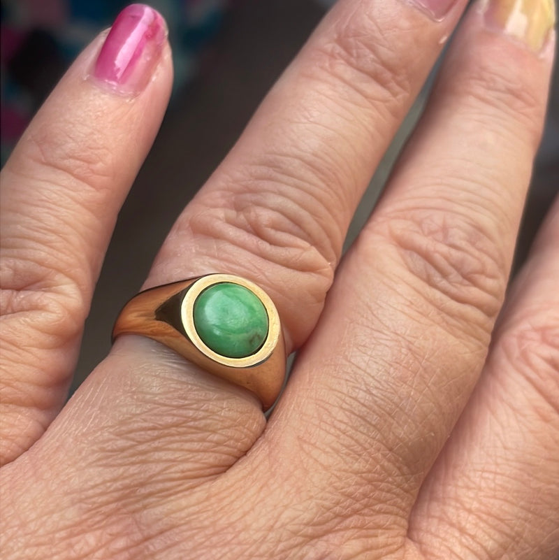 Chrysoprase Signet Ring - 14k Gold - Vintage