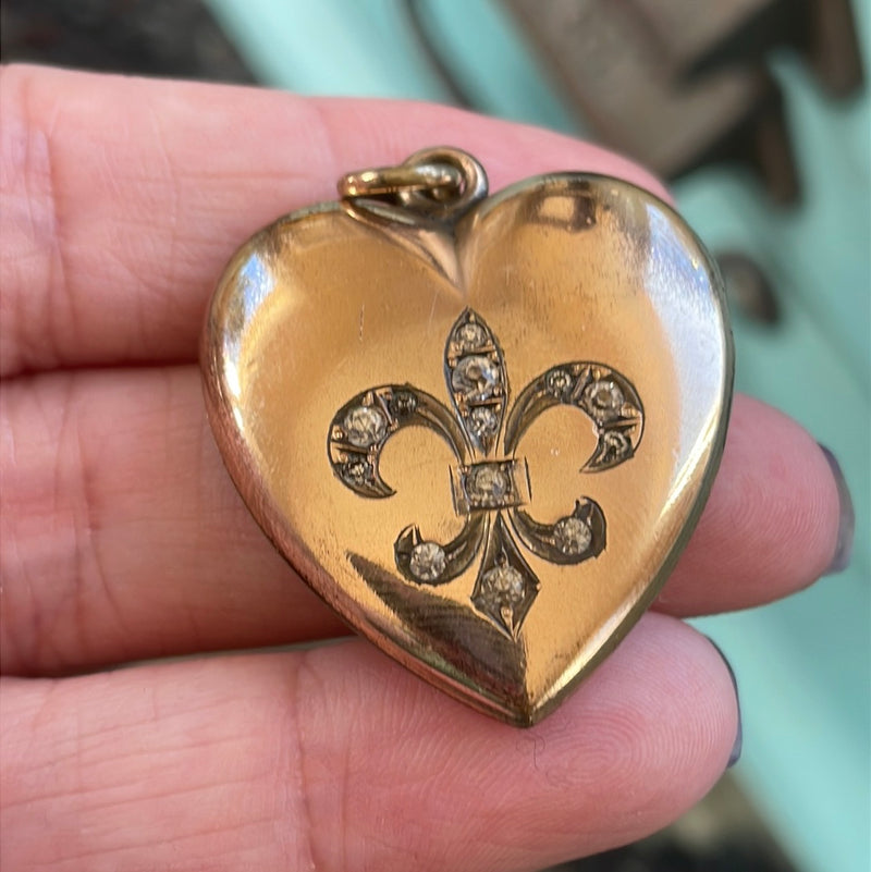 Heart Locket - Fleur de Lis - Gold Filled - Antique - As Found