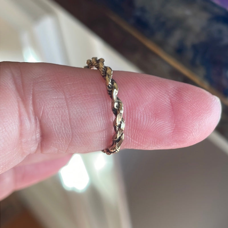 Rope Band Ring - 14k Gold - Vintage