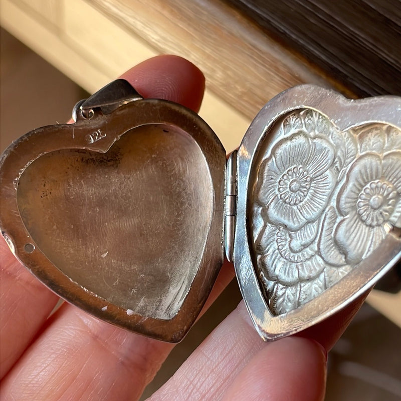 Heart Flower Locket - Sterling Silver - Vintage