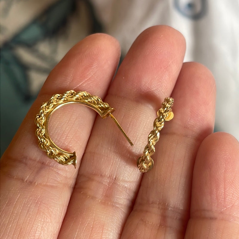 Rope Hoop Earrings - 10k Gold - Vintage