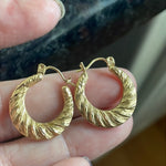 Ridged Matte Hoop Earrings - 14k Gold - Vintage