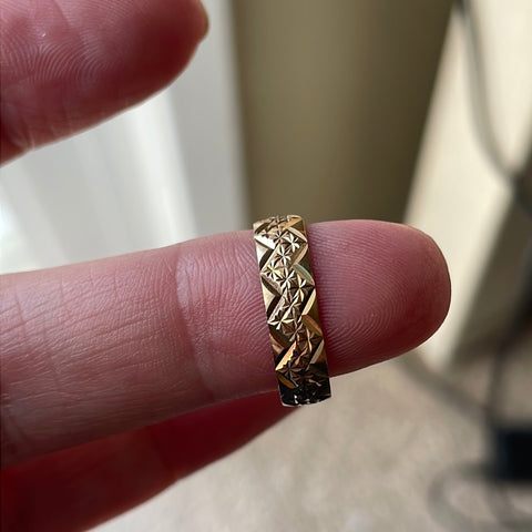 16AC6D22-CBAA-42EC-BF98-