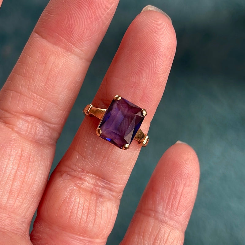 Alexandrite Ring - 10k Gold - Vintage