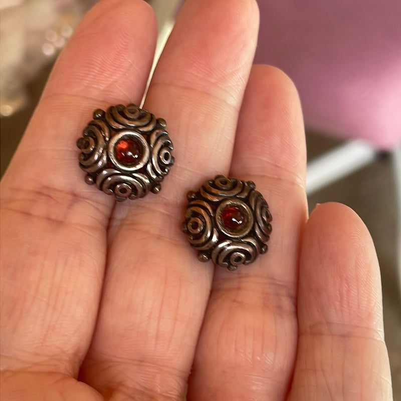 Garnet Stud Earrings - Bali Sterling Silver - Vintage