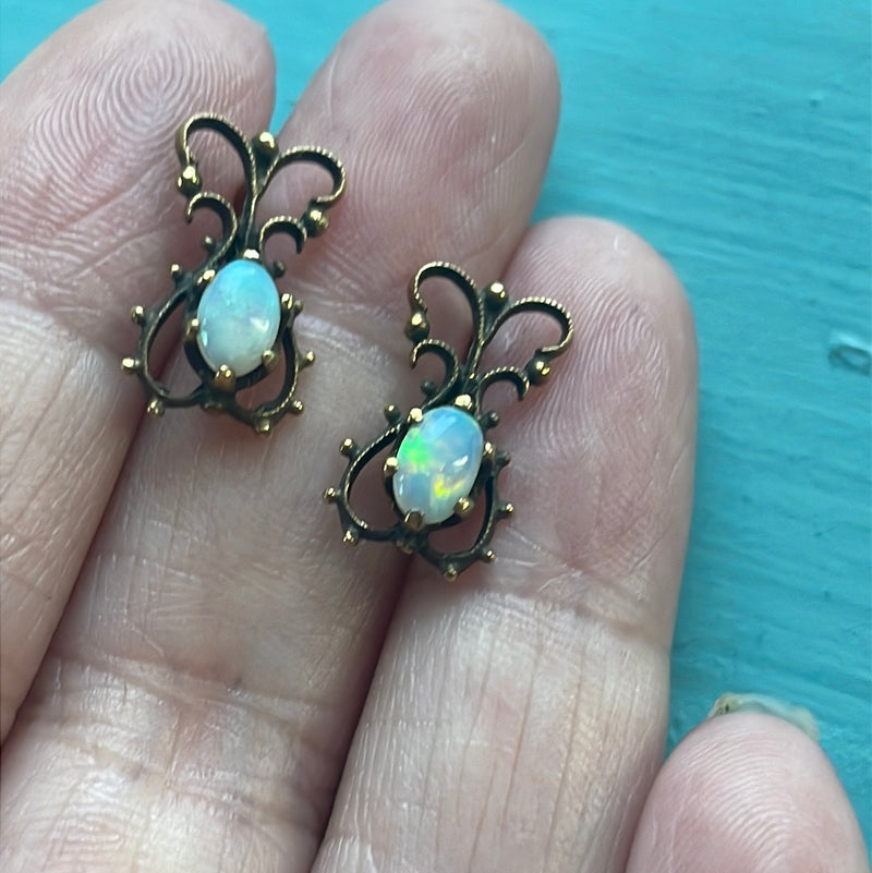 Opal Filigree Earrings - 14k Gold - Vintage