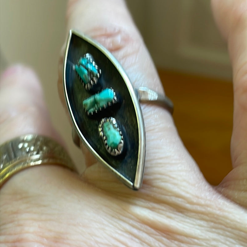 Turquoise Ring - Sterling Silver - Vintage