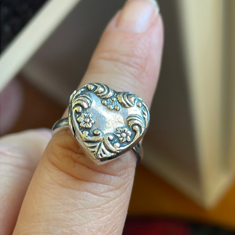 Heart Locket Ring - Sterling Silver - Vintage