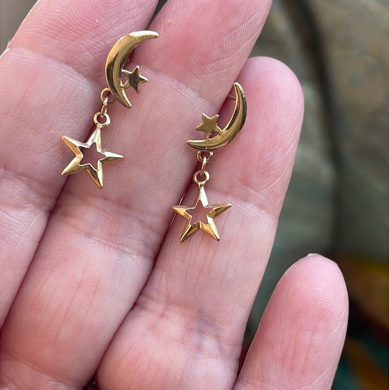 Moon Star Dangle Earrings - 14k Gold - Vintage