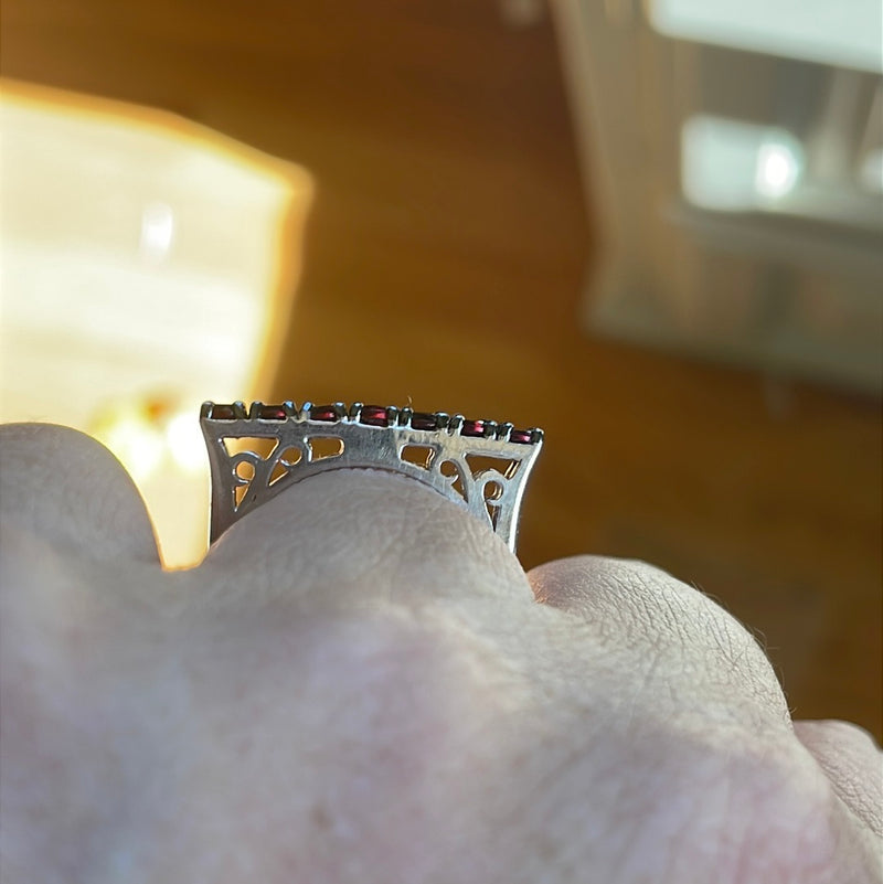 Garnet Ring - Sterling Silver - Vintage