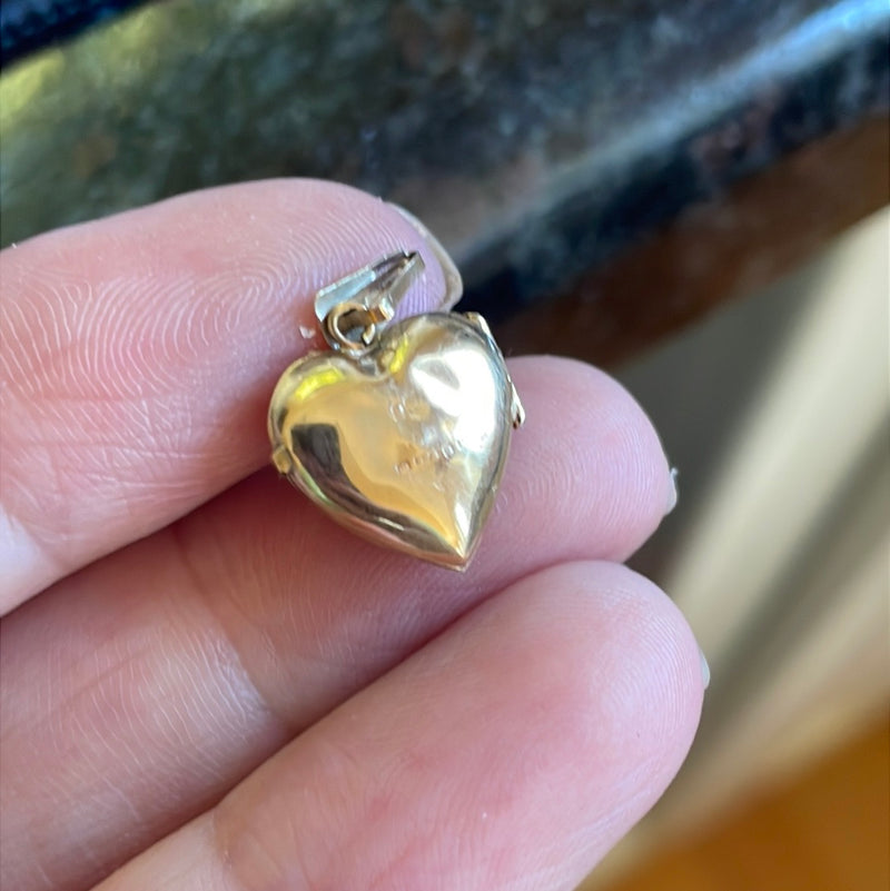 Engraved Heart Locket - 9k Gold - Vintage