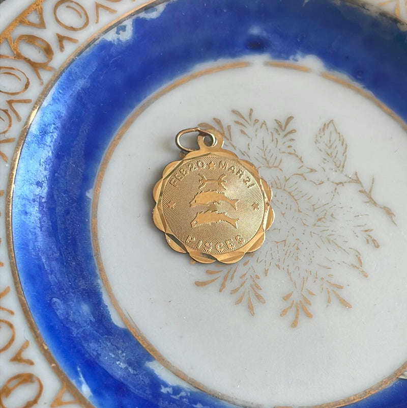 Pisces Pendant - Zodiac - 14k Gold - Vintage