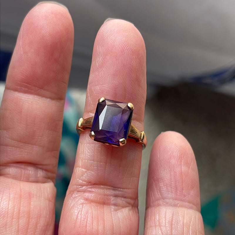 Alexandrite Ring - 10k Gold - Vintage