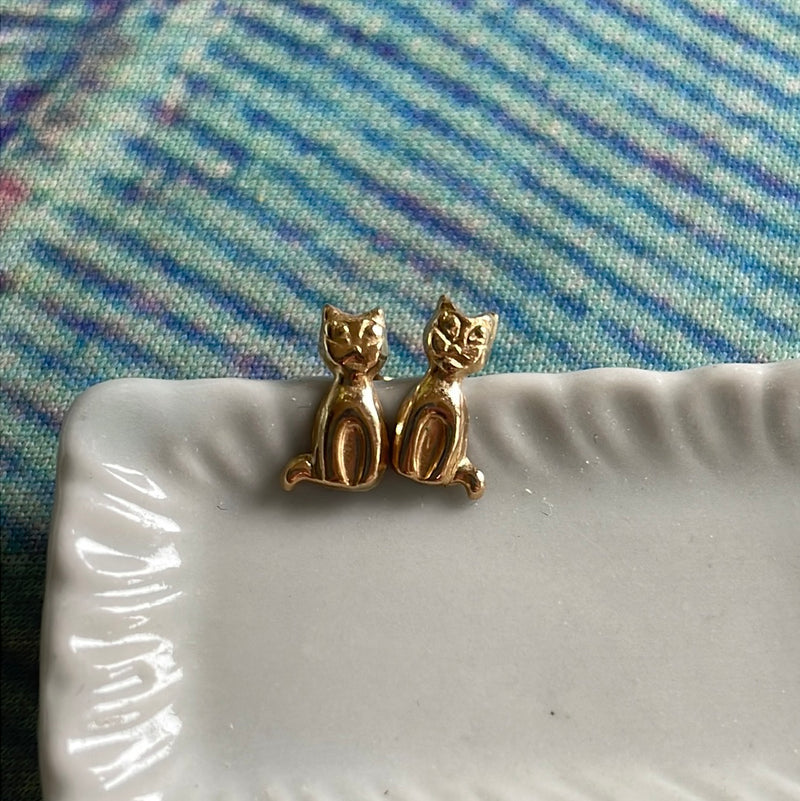 Cat Stud Earrings - 14k Gold - Vintage