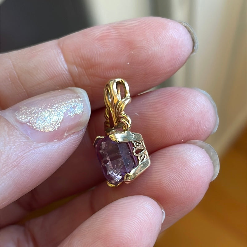 Ornate Amethyst Pendant - Square Cut - 14k Gold - Vintage