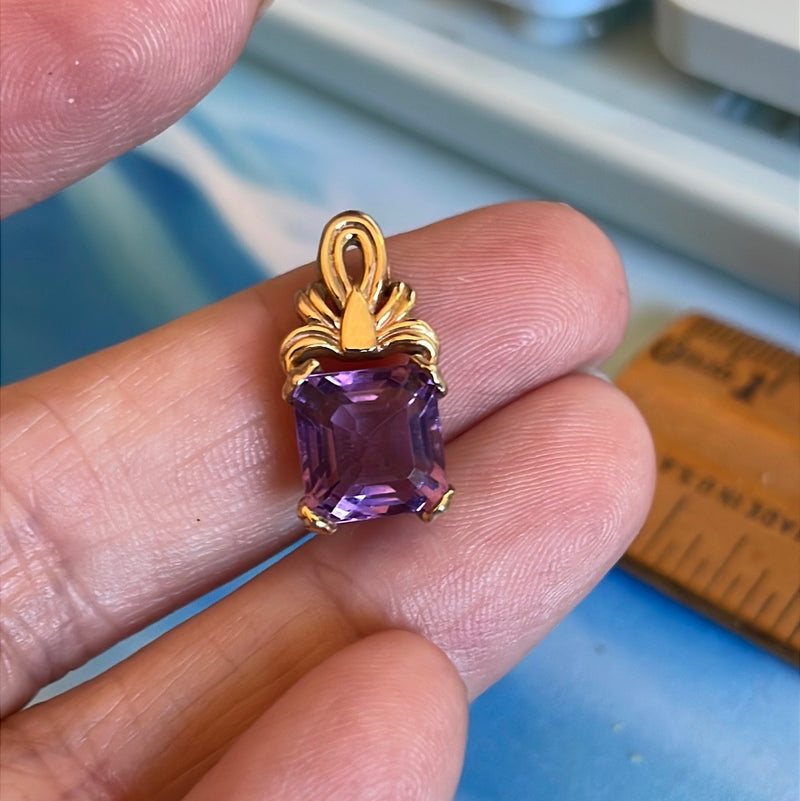 Ornate Amethyst Pendant - Square Cut - 14k Gold - Vintage