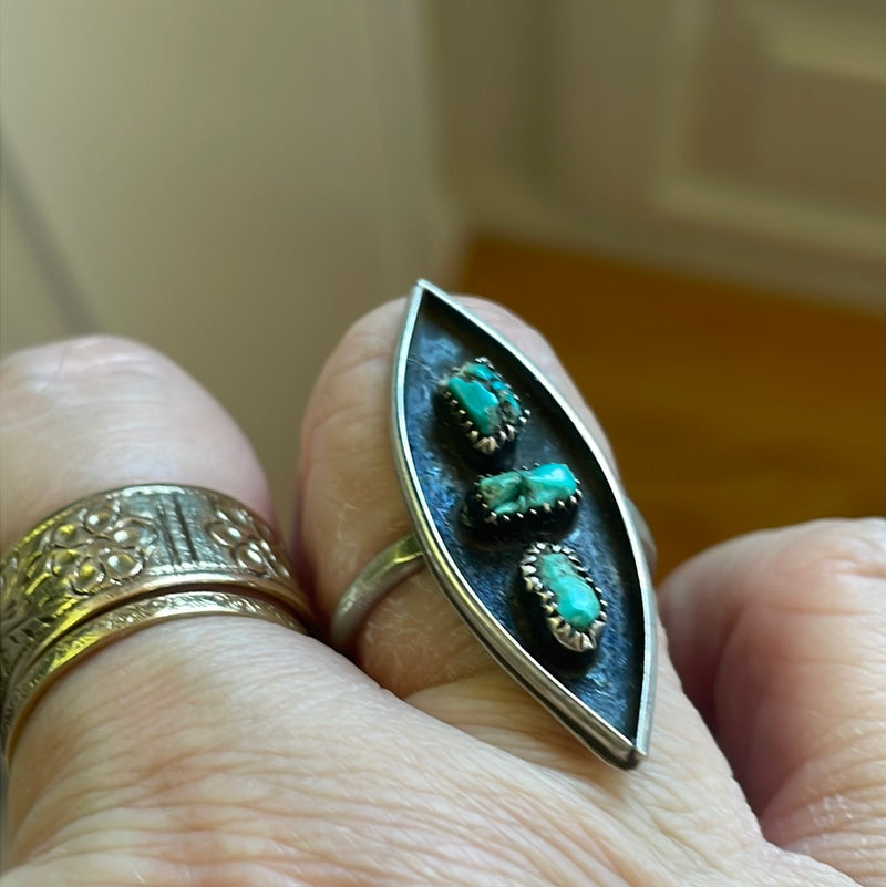 Turquoise Ring - Sterling Silver - Vintage