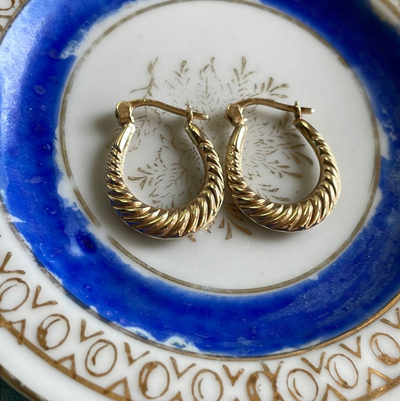 Ridged Hoop Earrings - 10k Gold - Vintage