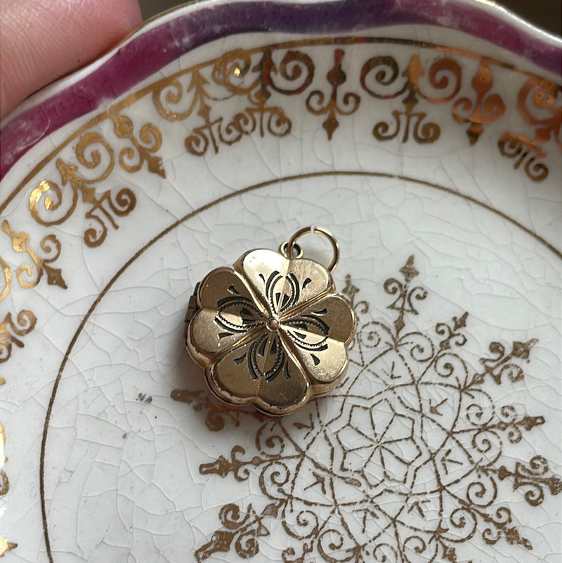 Engraved Flower Clover Locket - Gold Filled - Vintage