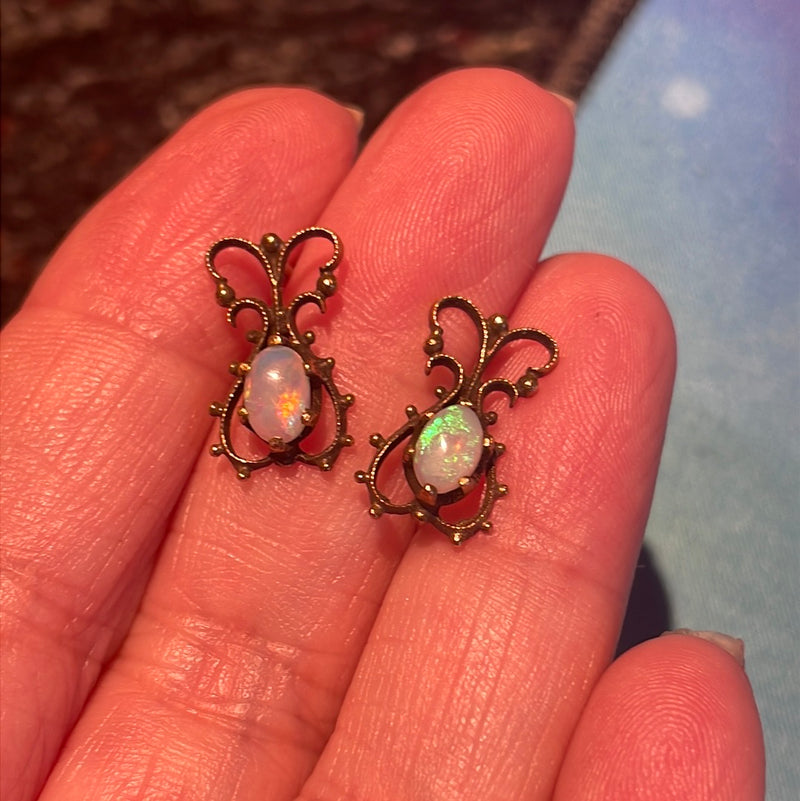 Opal Filigree Earrings - 14k Gold - Vintage