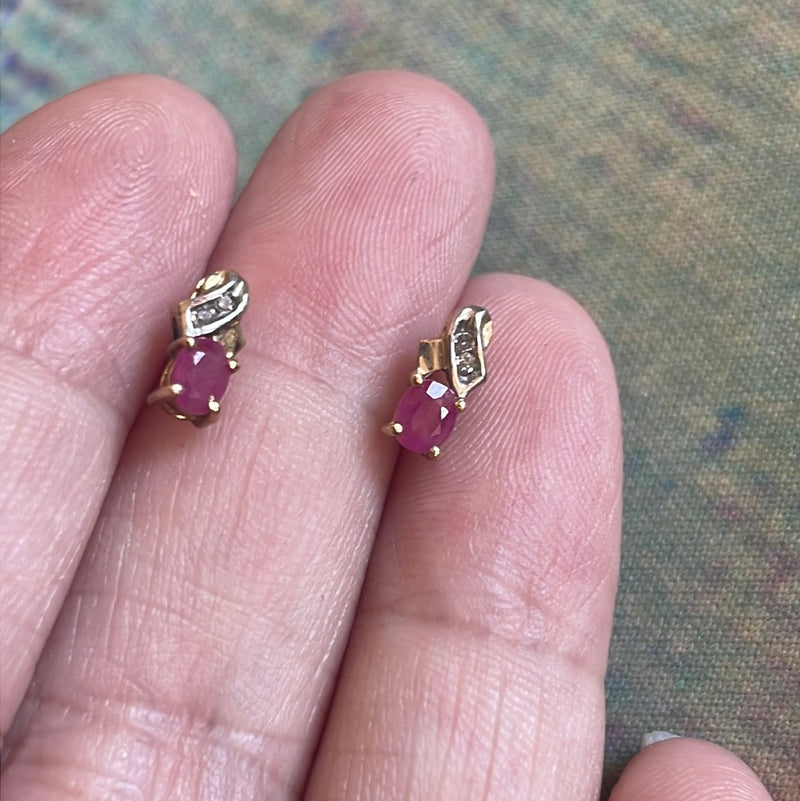 Ruby Earrings - Diamond - 10k Gold - Vintage