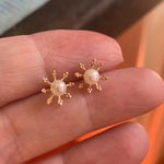 Pearl Sun Earrings - 14k Gold - Vintage