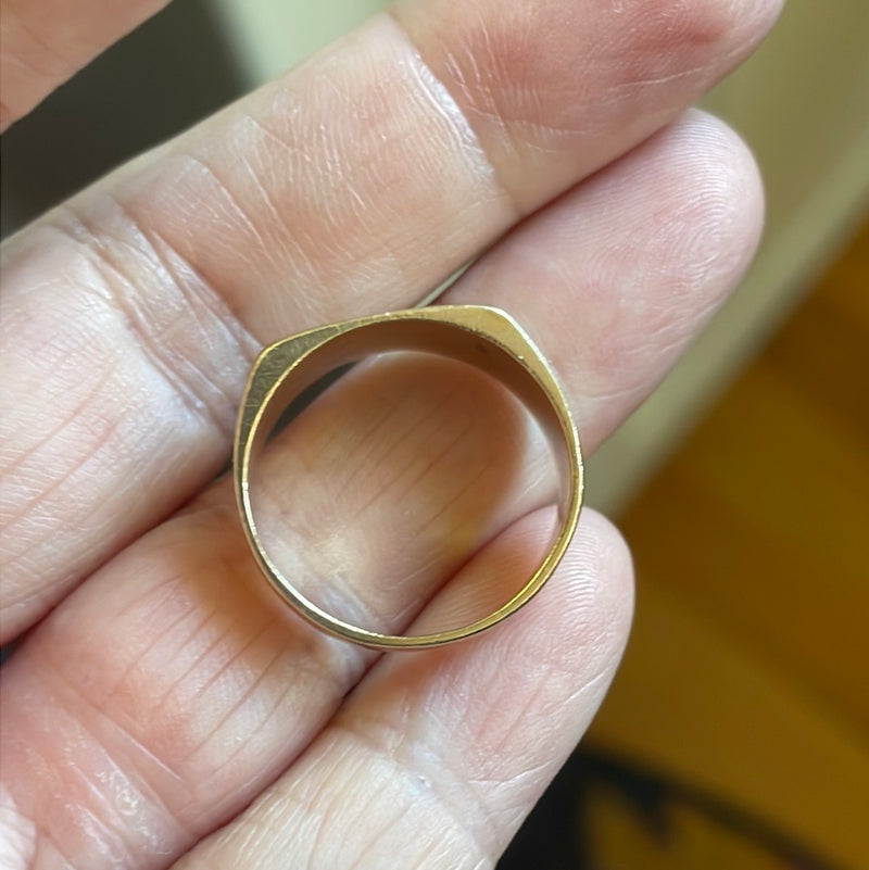 Engraved Gold Signet Ring - 10k Gold - Vintage