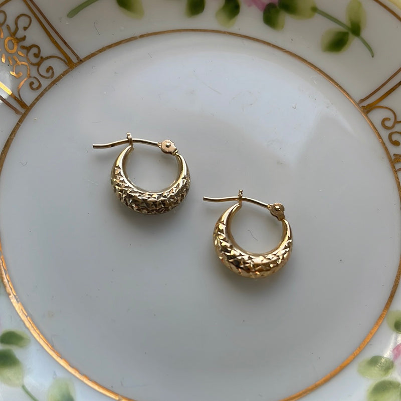 Textured Hoop Earrings - 14k Gold - Vintage