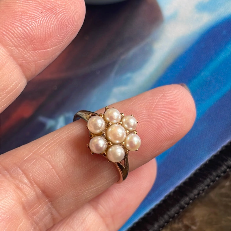 Pearl Flower Ring - 10k Gold - Vintage