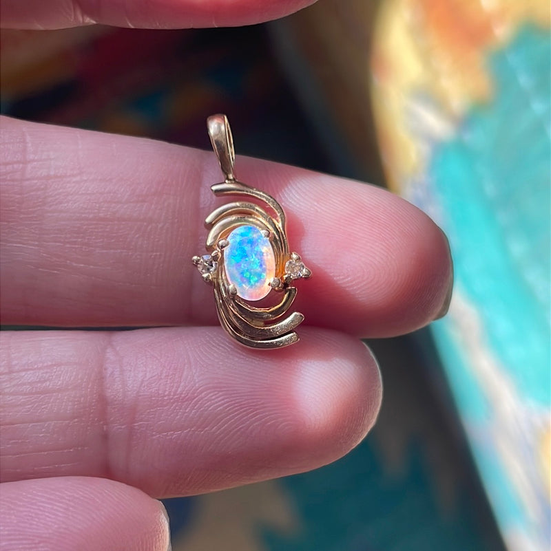 Opal Diamond Pendant - 14k Gold - Vintage