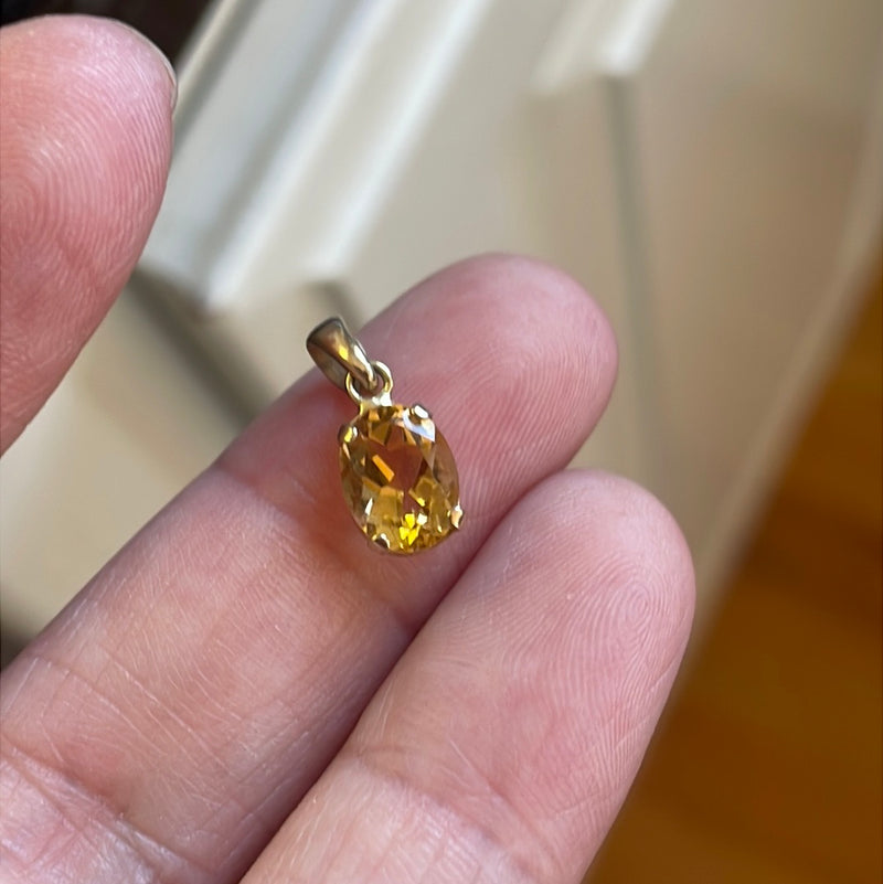 Citrine Pendant - 14k Gold - Vintage