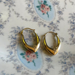 Oval Triangular Hoop Earrings - 14k Gold - Vintage