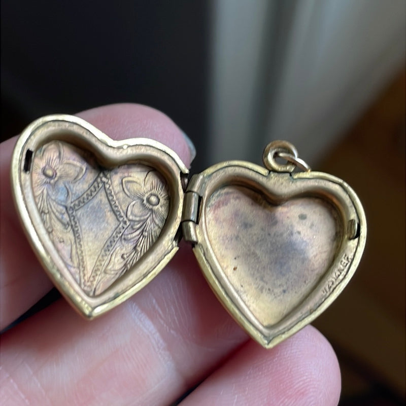 Engraved Flower Heart Locket - Gold Filled - Vintage