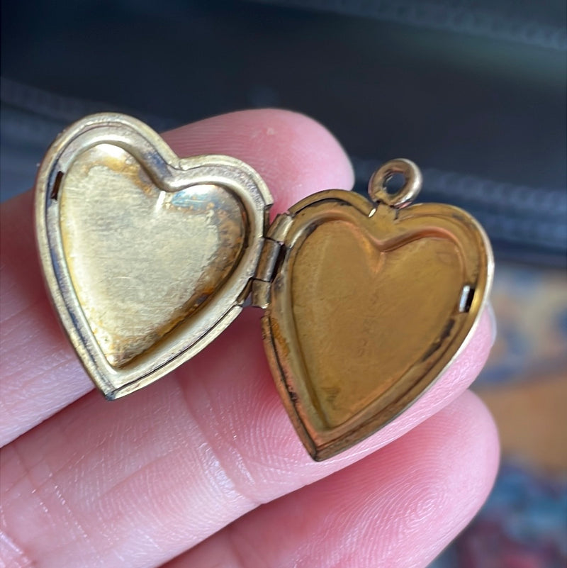 Engraved Heart - Gold Filled-  Vintage Locket