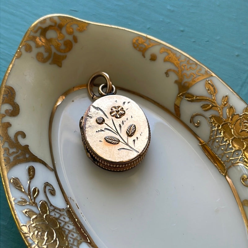 Flower Locket - Gold Filled - Vintage