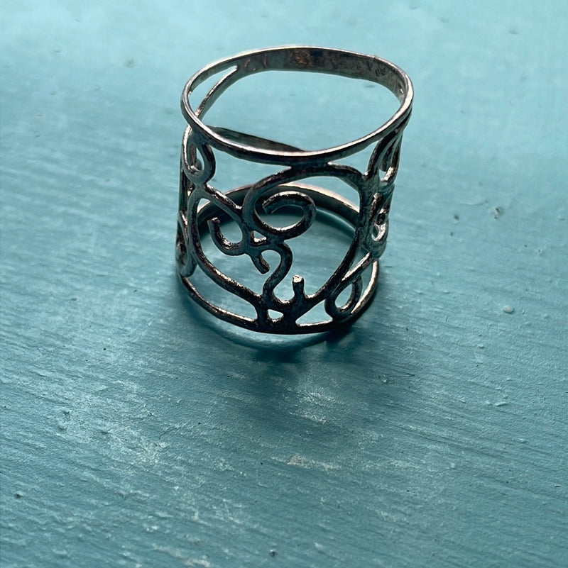 Swirling Ring - Ornate Design - Sterling Silver - Vintage