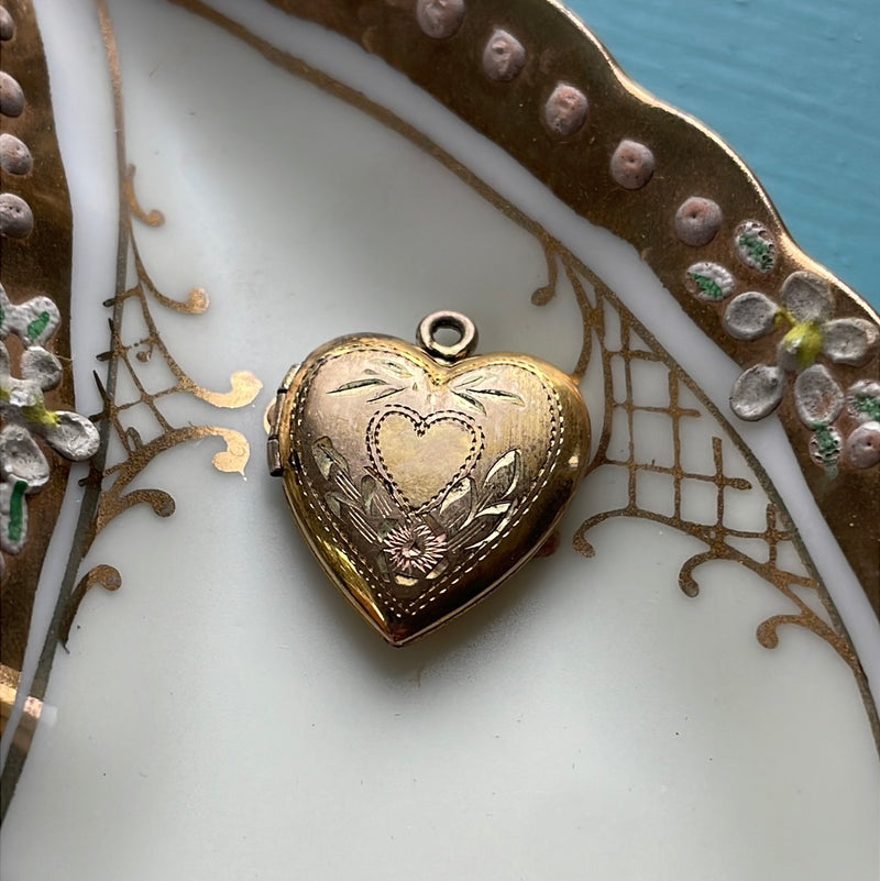 Engraved Heart - Gold Filled-  Vintage Locket