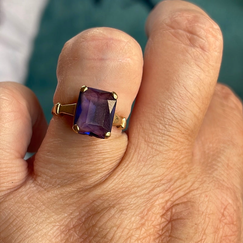 Alexandrite Ring - 10k Gold - Vintage