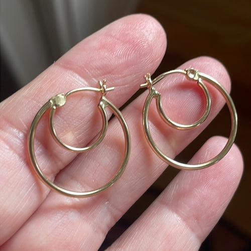 Vintage 14K Gold Reticulated Moon Hoop Earrings | Kirsten's Corner –  Kirsten's Corner