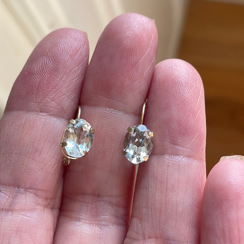 Aquamarine Leverback Earrings - 14k Gold - Vintage