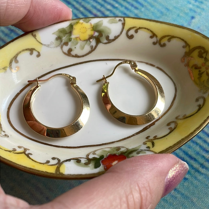 Large Flattened Hoop Earrings - 14k Gold - Vintage