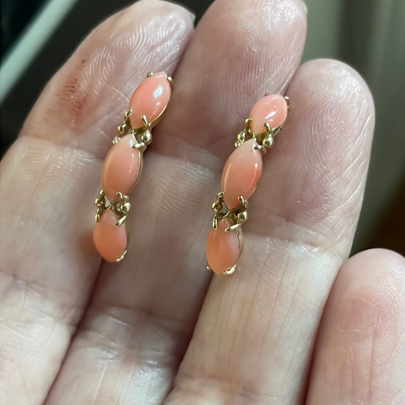 Coral Hoop Earrings - 14k Gold - Vintage
