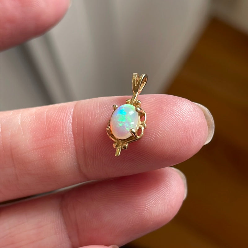 Opal Flourish Pendant - 14k Gold - Vintage