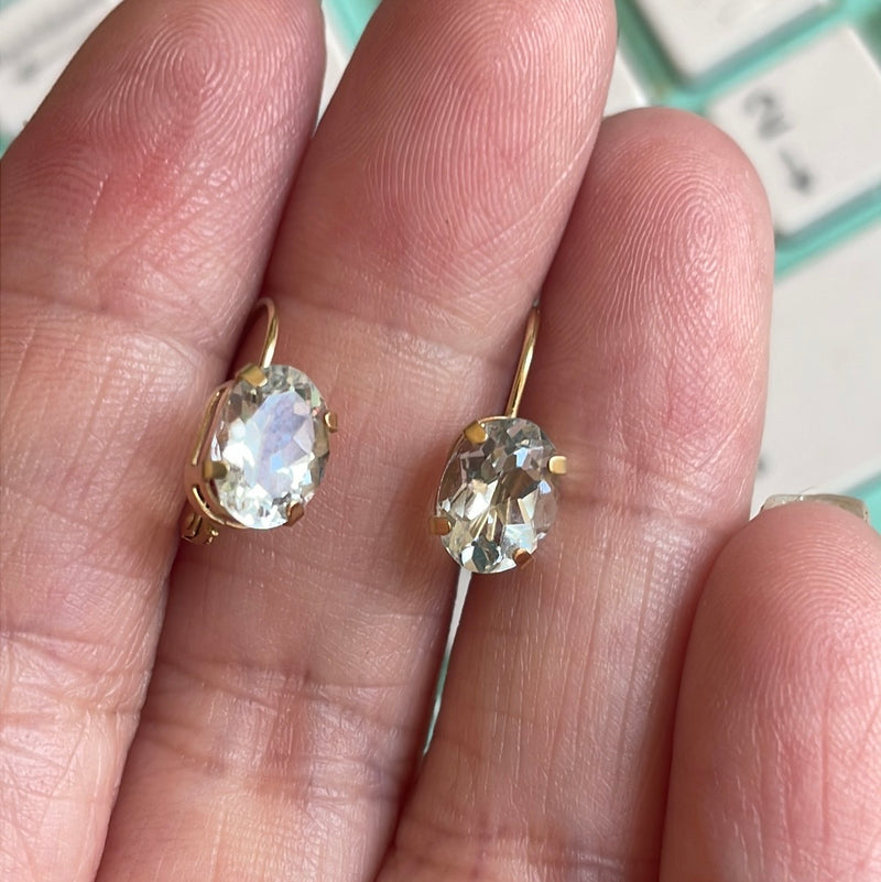 Aquamarine Leverback Earrings - 14k Gold - Vintage