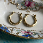 Swirling Hoop Earrings - 14k Gold - Vintage