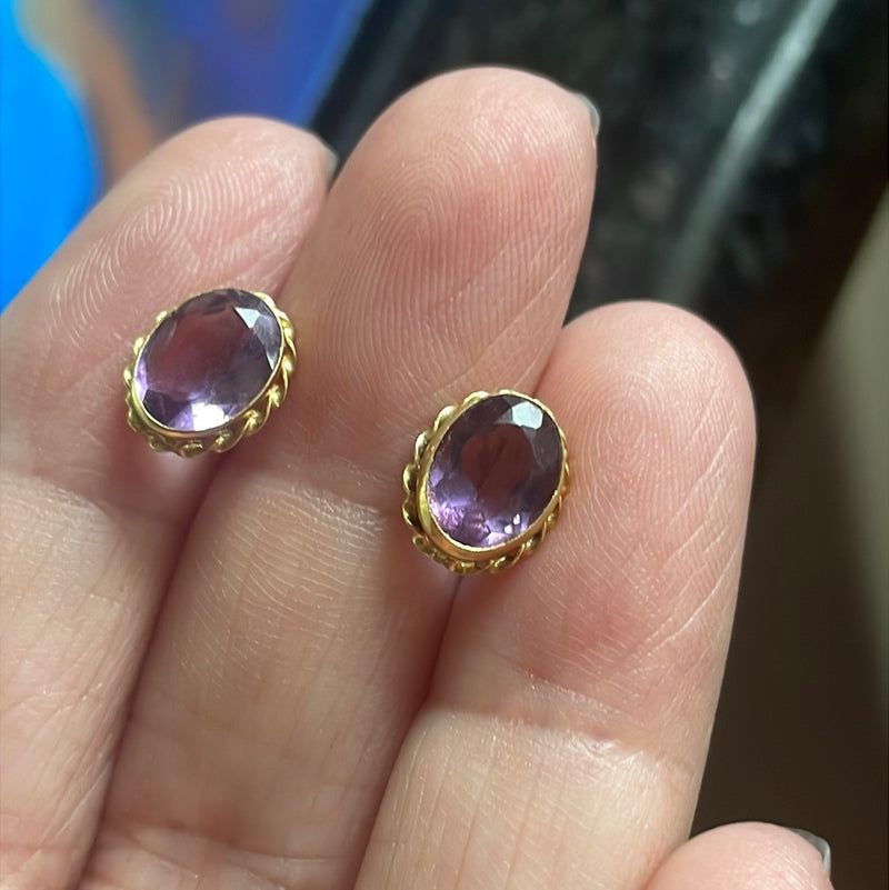 Amethyst Stud Earrings - Rope Edge - 14k Gold - Vintage