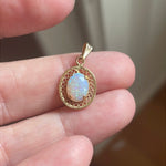 Opal Filigree Pendant - 14k Gold - Vintage